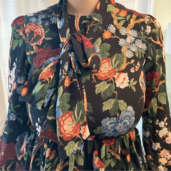 ❗️SOLD❗️Alice + Olivia Dress - Picture 3 of 11